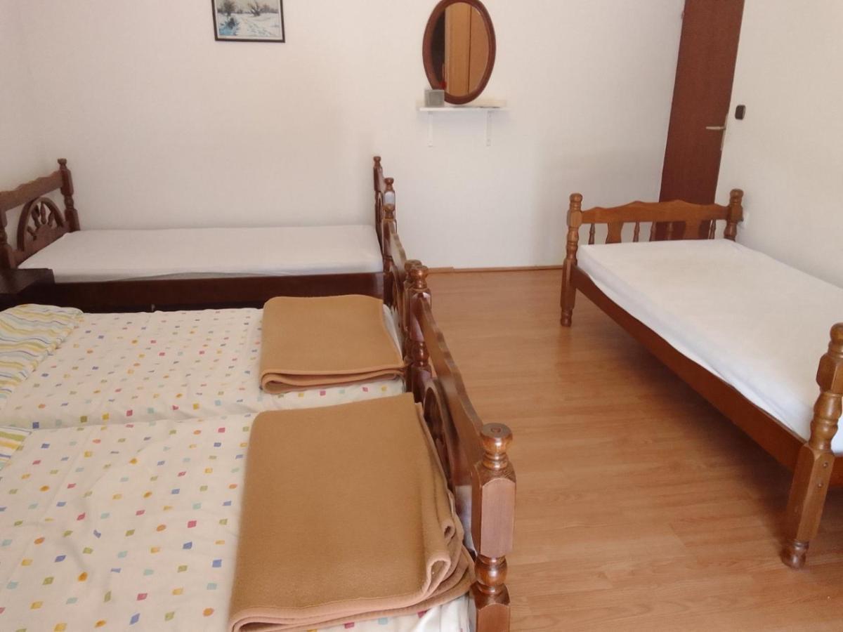 Guesthouse Djurisic แฮร์เซ็ก-โนวี ภายนอก รูปภาพ